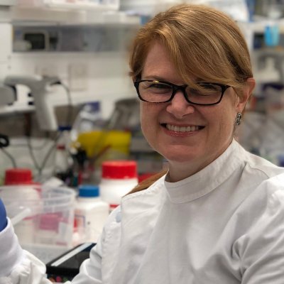 A woman scientist in a laboratory